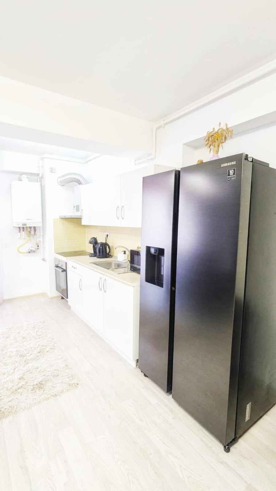 Airport Apartment 70 Squared Meters 오토페니 외부 사진