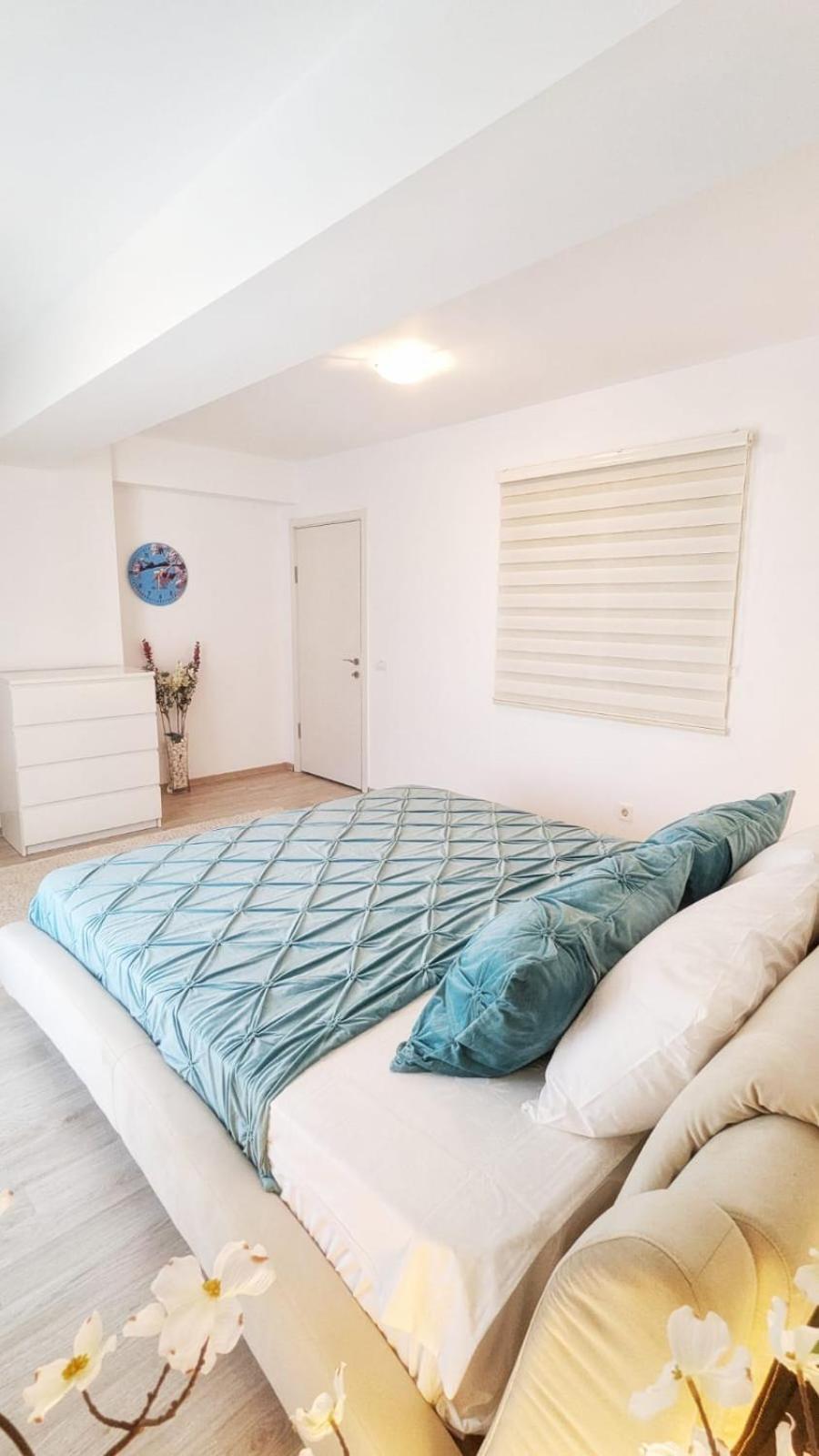 Airport Apartment 70 Squared Meters 오토페니 외부 사진