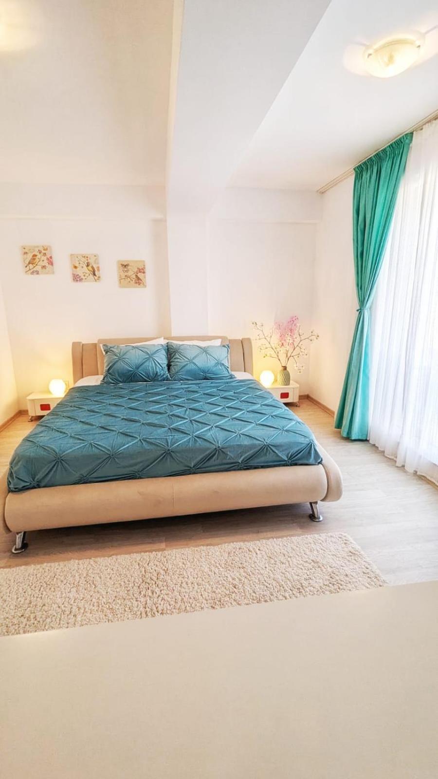 Airport Apartment 70 Squared Meters 오토페니 외부 사진